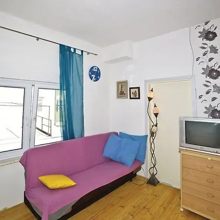 Halilovic Apartment Trogir