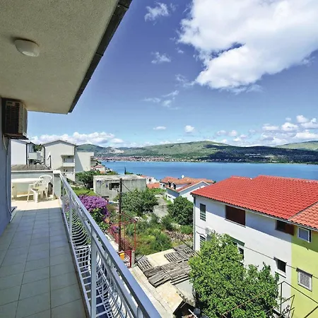 Apartment Halilovic Trogir