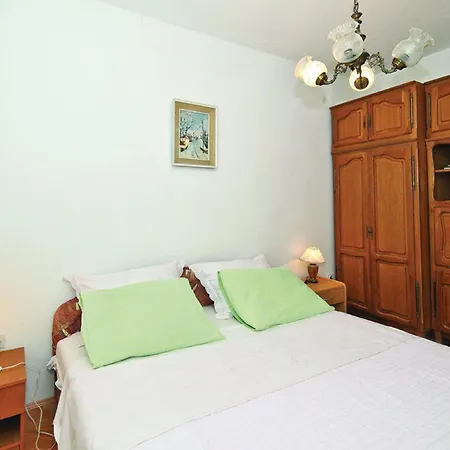 Apartment Halilovic Trogir