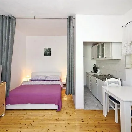 Halilovic * 트로기르