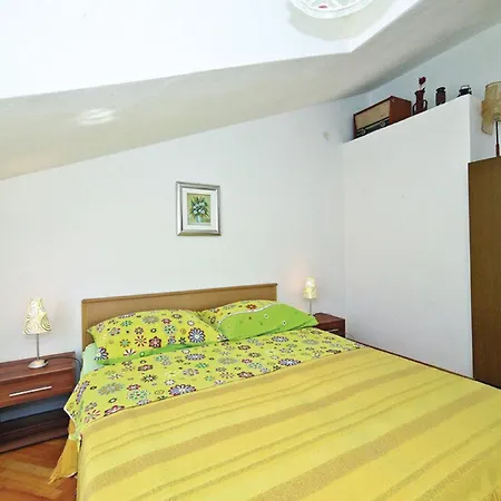 Halilovic Апартаменты Трогир